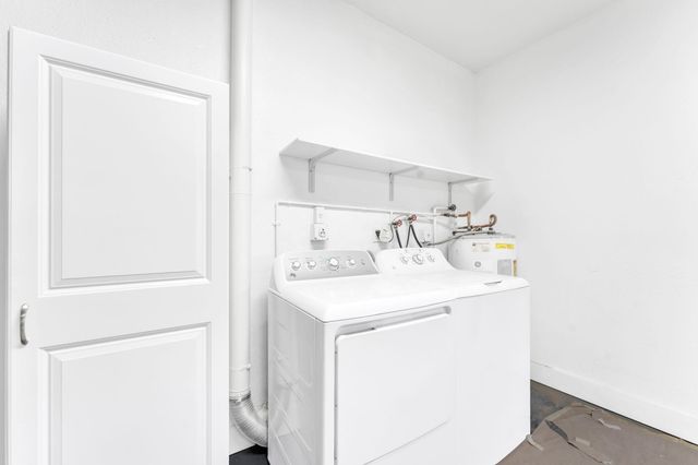 2070 NE 27th Street, Lighthouse Point, FL 33064