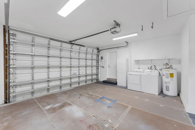 2070 NE 27th Street, Lighthouse Point, FL 33064