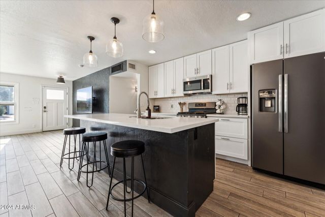 4907 N 85th Street, Scottsdale, AZ 85251