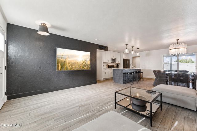 4907 N 85th Street, Scottsdale, AZ 85251