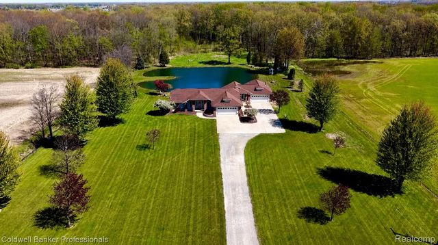 6464 Ferden Road, Maple Grove Township, MI 48616