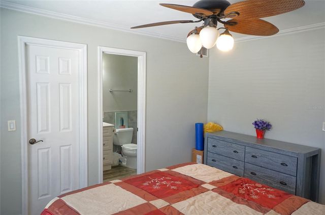 10122 WINSFORD OAK BOULEVARD 409, Tampa, FL 33624