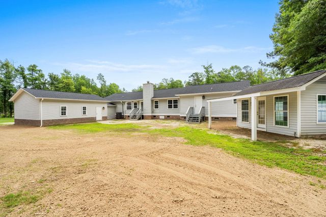 240 Ole Maple St., Loris, SC 29569