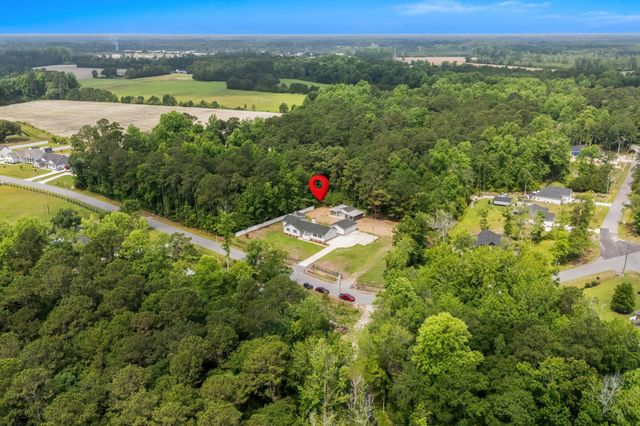 240 Ole Maple St., Loris, SC 29569