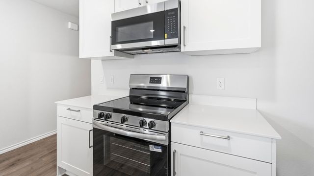 3303 Twilight Trail, Talty, TX 75126
