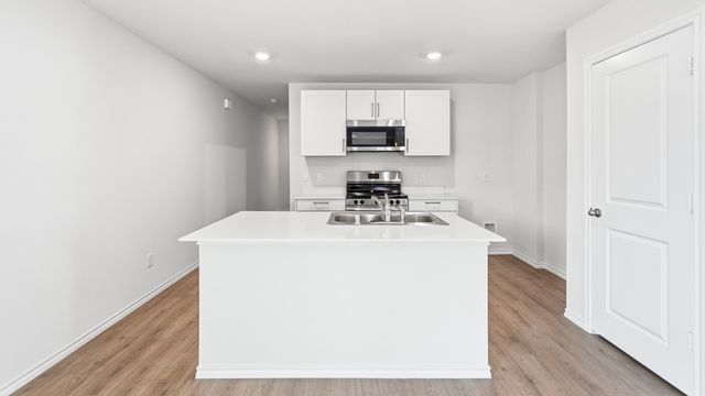 3303 Twilight Trail, Talty, TX 75126
