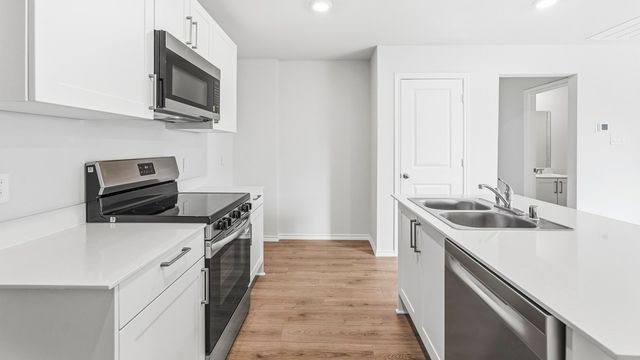 3303 Twilight Trail, Talty, TX 75126