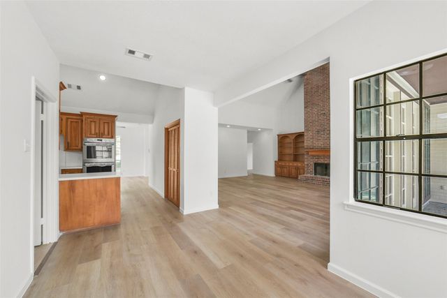 2119 Bright Meadows Drive, Missouri City, TX 77489