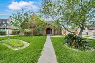 2119 Bright Meadows Drive, Missouri City, TX 77489