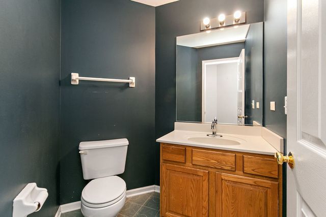 349 Hampton Court, Crystal Lake, IL 60012