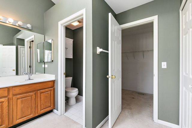 349 Hampton Court, Crystal Lake, IL 60012