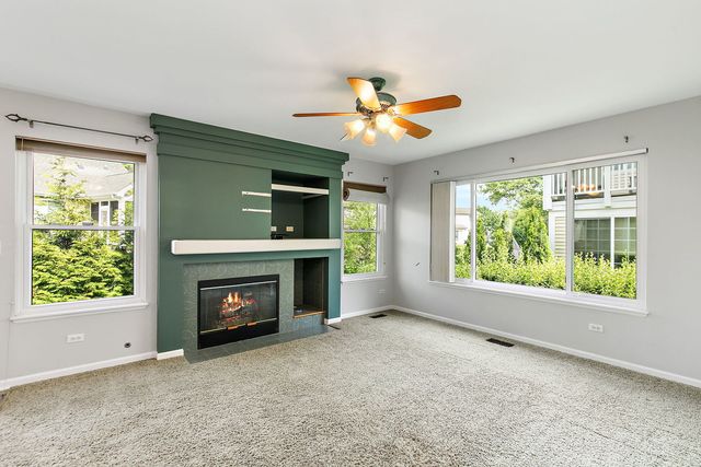 349 Hampton Court, Crystal Lake, IL 60012