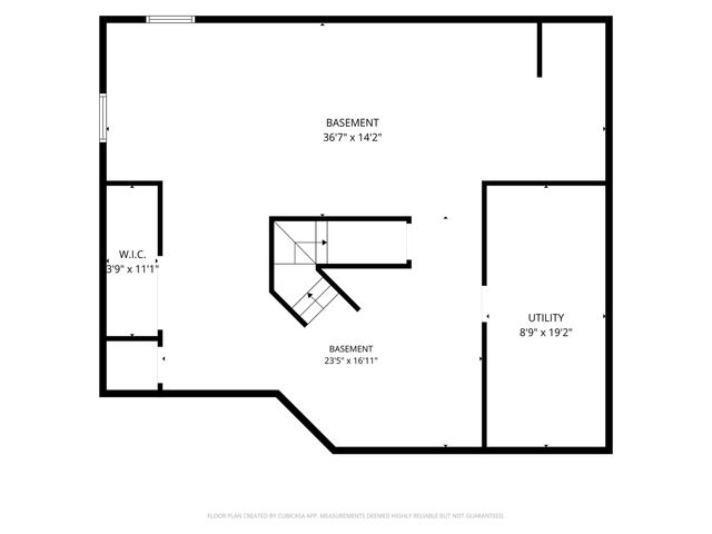 349 Hampton Court, Crystal Lake, IL 60012