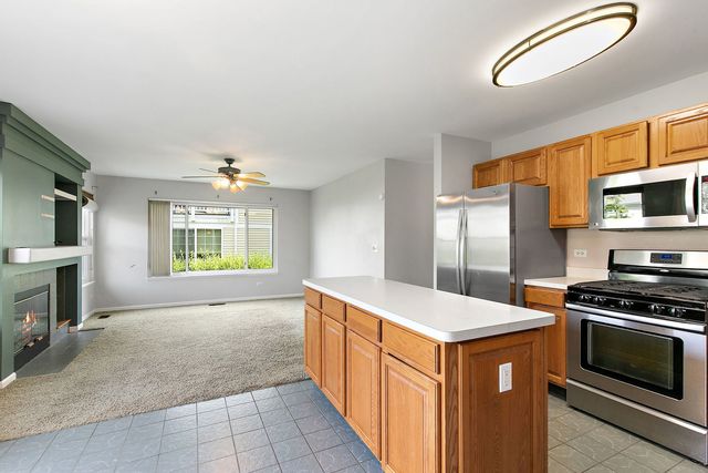 349 Hampton Court, Crystal Lake, IL 60012