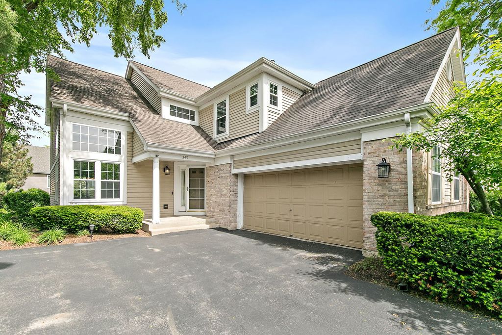 349 Hampton Court, Crystal Lake, IL 60012
