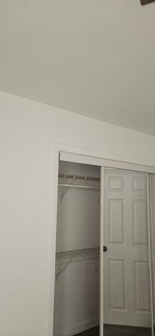 16 Richards Ave 105, North Attleboro, MA 02760