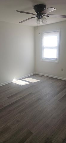 16 Richards Ave 105, North Attleboro, MA 02760