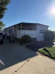 24648 Hayes, Murrieta, CA 92562