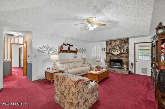 8111 CAYUGA Trail N, Jacksonville, FL 32244