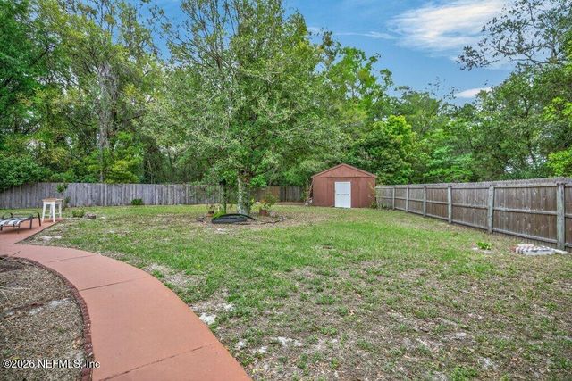 8111 CAYUGA Trail N, Jacksonville, FL 32244