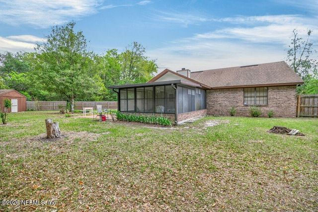 8111 CAYUGA Trail N, Jacksonville, FL 32244