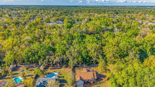 8111 CAYUGA Trail N, Jacksonville, FL 32244