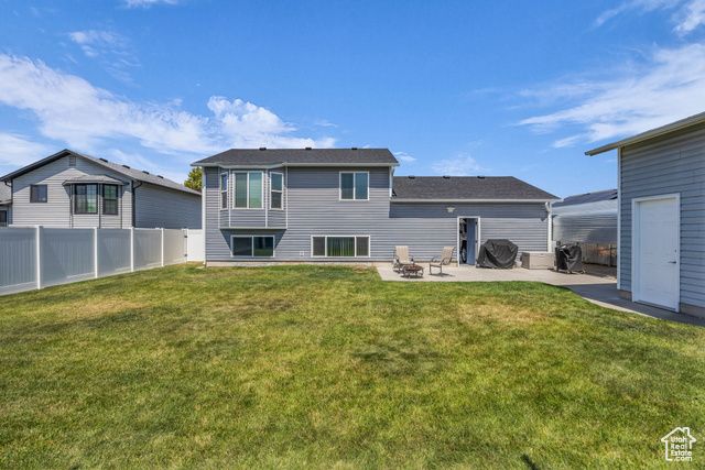 3820 FOXGLEN DR, Roy, UT 84067