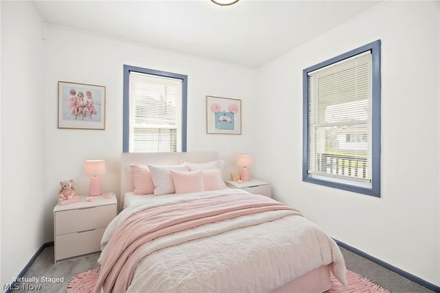 961 Wyley Avenue, Akron, OH 44306