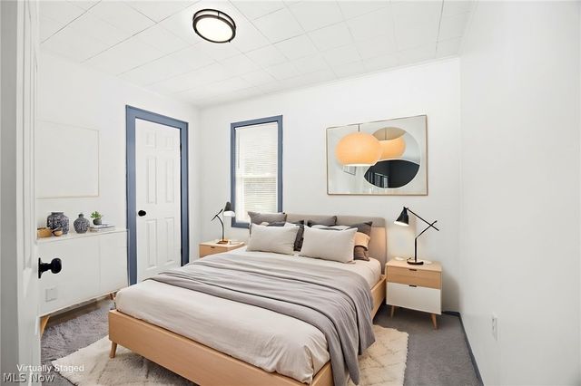 961 Wyley Avenue, Akron, OH 44306