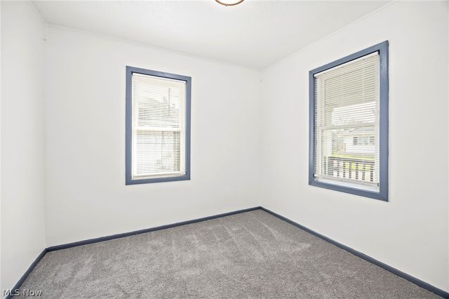 961 Wyley Avenue, Akron, OH 44306