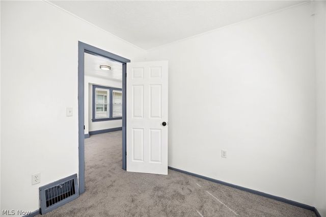 961 Wyley Avenue, Akron, OH 44306