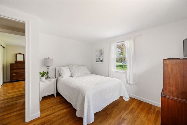 29 Andrew Dr, Pembroke, MA 02359