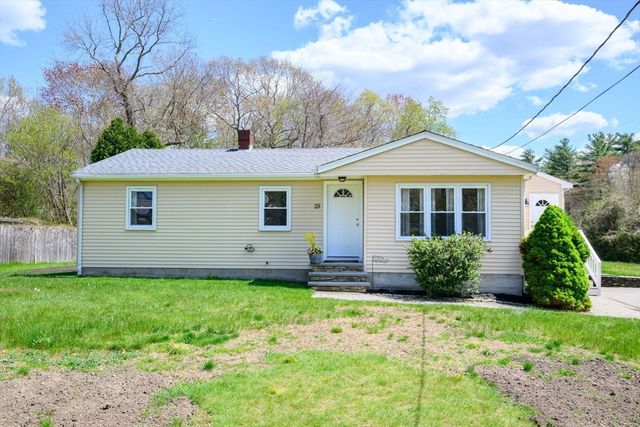 29 Andrew Dr, Pembroke, MA 02359