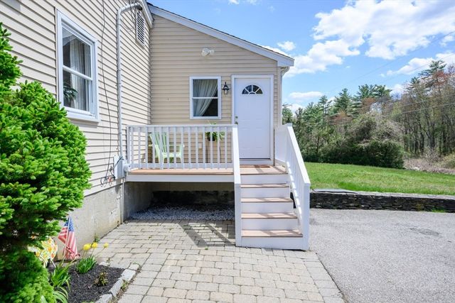29 Andrew Dr, Pembroke, MA 02359