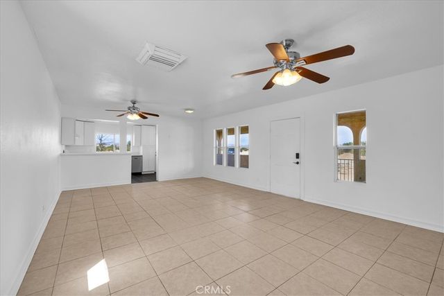 4611 Oasis, 29 Palms, CA 92277