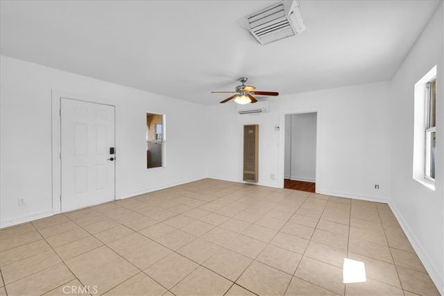 4611 Oasis, 29 Palms, CA 92277
