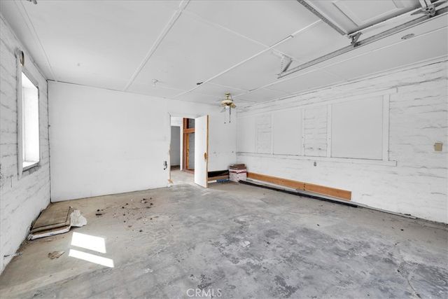 4611 Oasis, 29 Palms, CA 92277