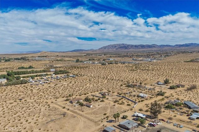 4611 Oasis, 29 Palms, CA 92277