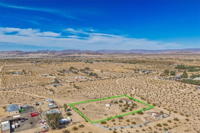 4611 Oasis, 29 Palms, CA 92277
