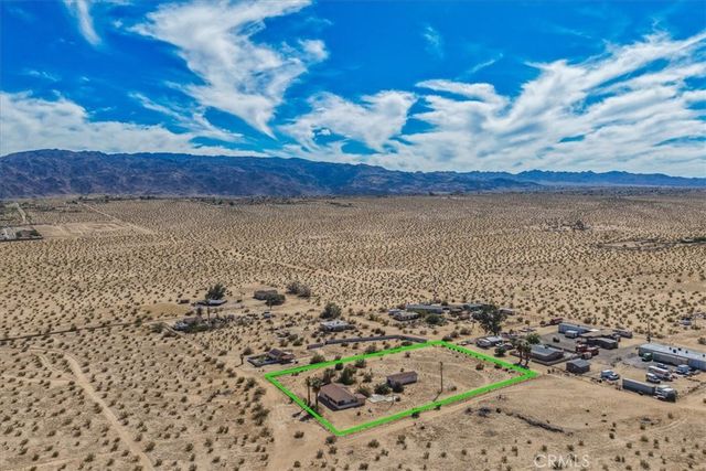 4611 Oasis, 29 Palms, CA 92277