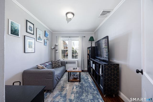 29 Sutton Drive West, Stamford, CT 06906