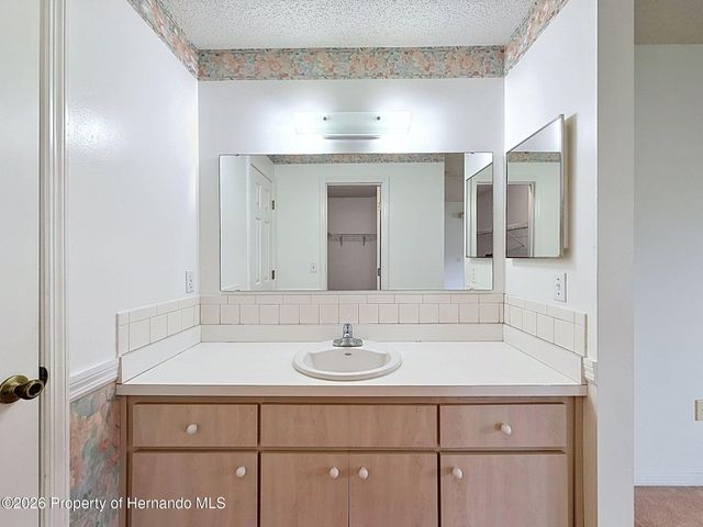 17855 SE 99th Avenue, Summerfield, FL 34491