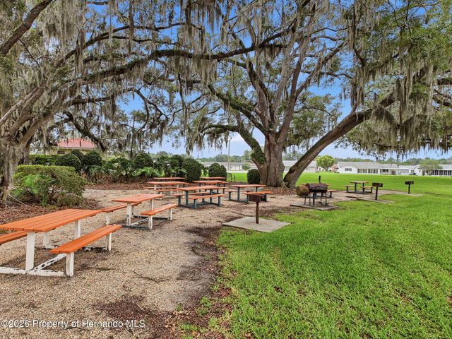 17855 SE 99th Avenue, Summerfield, FL 34491