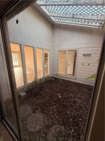 7033 Copper Mountain Dr, Corpus Christi, TX 78413