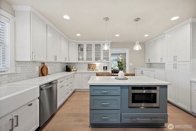 331 4th Street SE, Puyallup, WA 98372