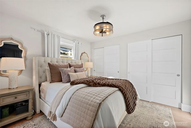 331 4th Street SE, Puyallup, WA 98372