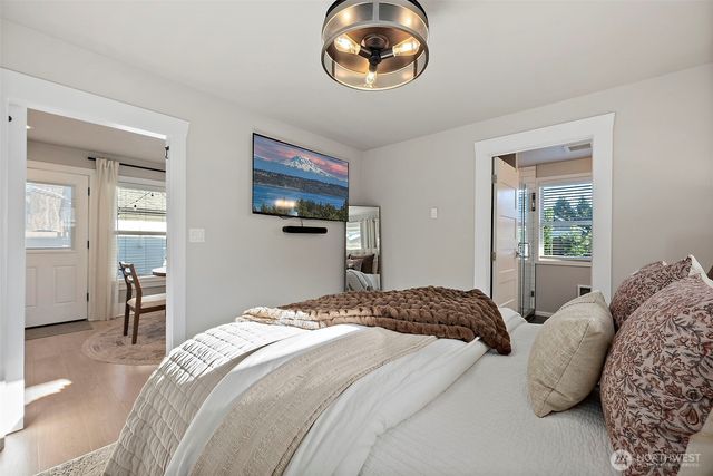 331 4th Street SE, Puyallup, WA 98372