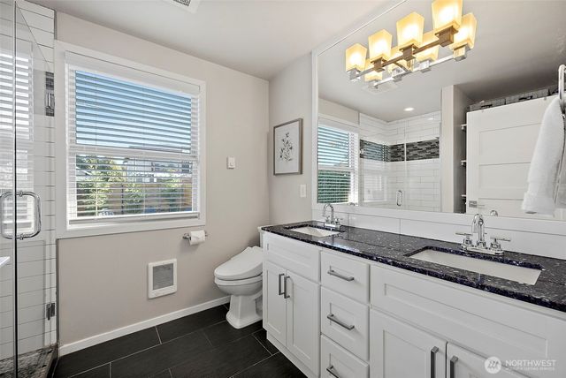 331 4th Street SE, Puyallup, WA 98372