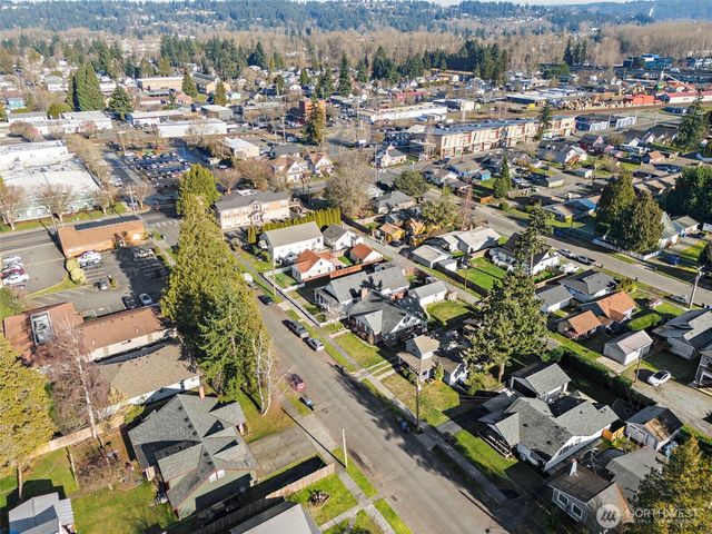 331 4th Street SE, Puyallup, WA 98372