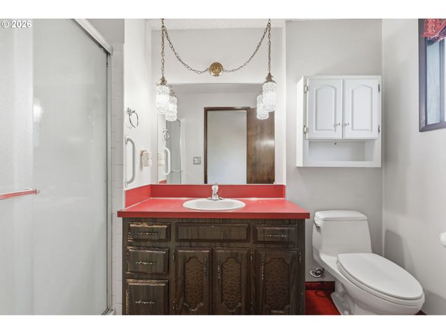 17515 Sw CHEYENNE Way, Tualatin, OR 97062
